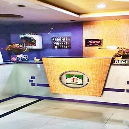 Fabhotel Lb Imperia Muzaffarpur Exteriér fotografie